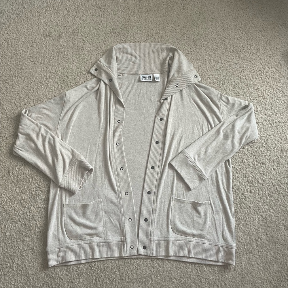 Button cardigan